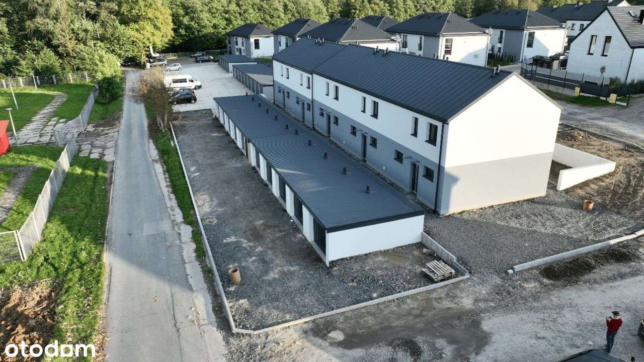 Budynek w zabudowie szeregowej z ogródkiem-8