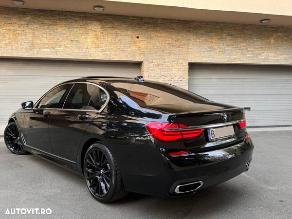 BMW Seria 7 750i xDrive - 4