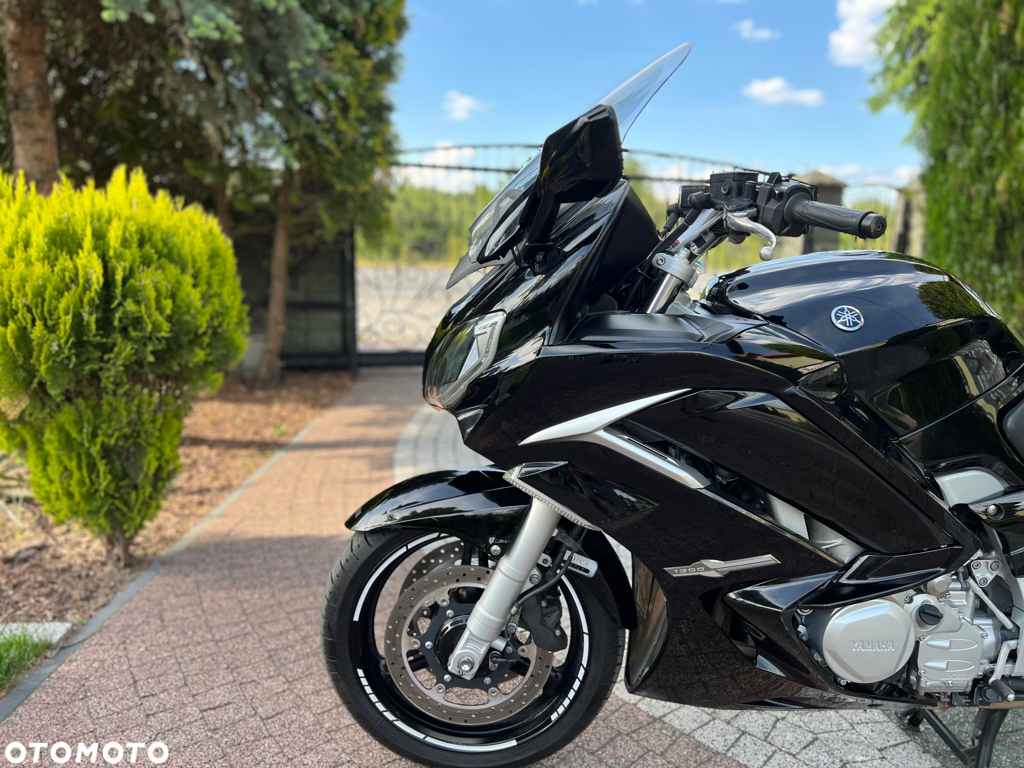 Yamaha FJR - 22