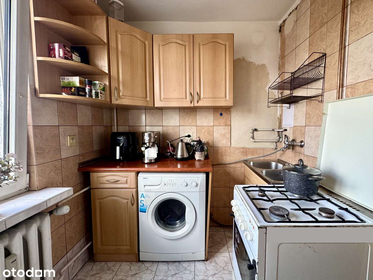 2 - pokojowe mieszkanie przy ul. Mikołaja Reja w Oleśnicy!-10