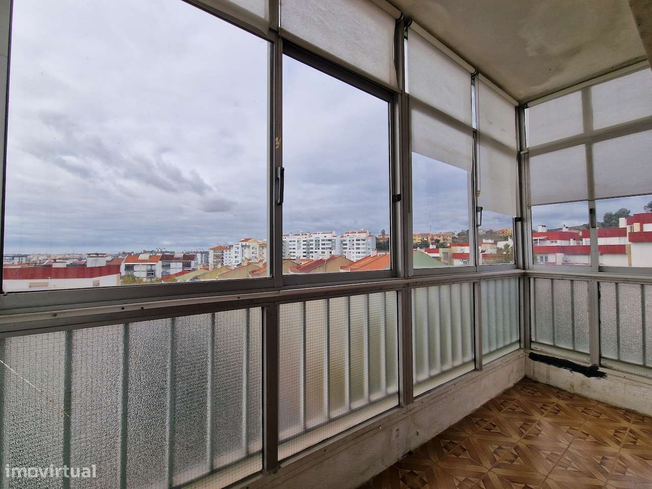 Apartamento T2 em Carnaxide - Centro de Carnaxide-8