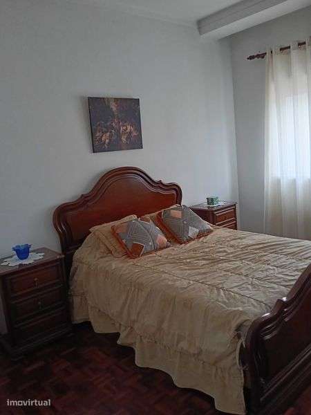 Aluga se apartamento T3 - Grande imagem: 4/12