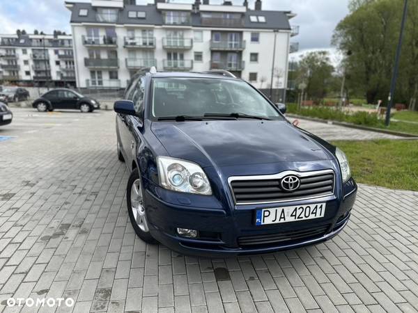 Toyota Avensis 2.0 D-4D Luna - 1