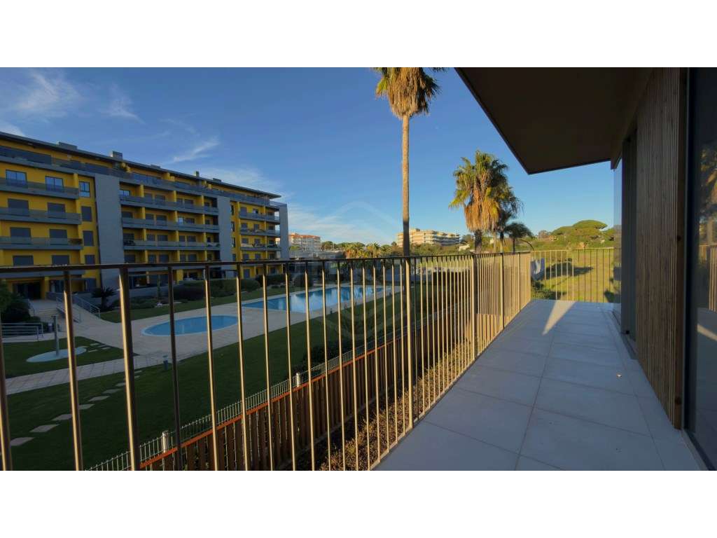 Apartamento T1 na primeira linha da Praia de Quarteira, Algarve - Grande imagem: 2/51
