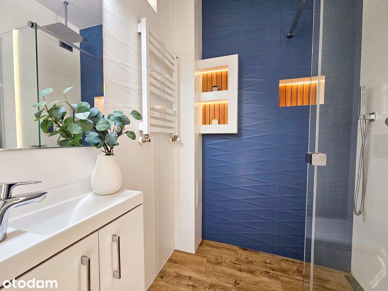 3 pokojowe mieszkanie na sprzedaż ZOBACZ FILM-11