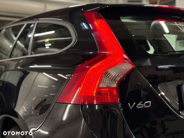 Volvo V60 D4 Drive-E Kinetic - 13