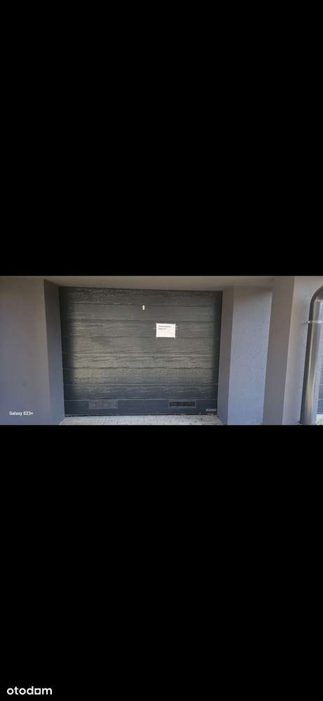 Wynajem dużego garazu/magazynu/schowka