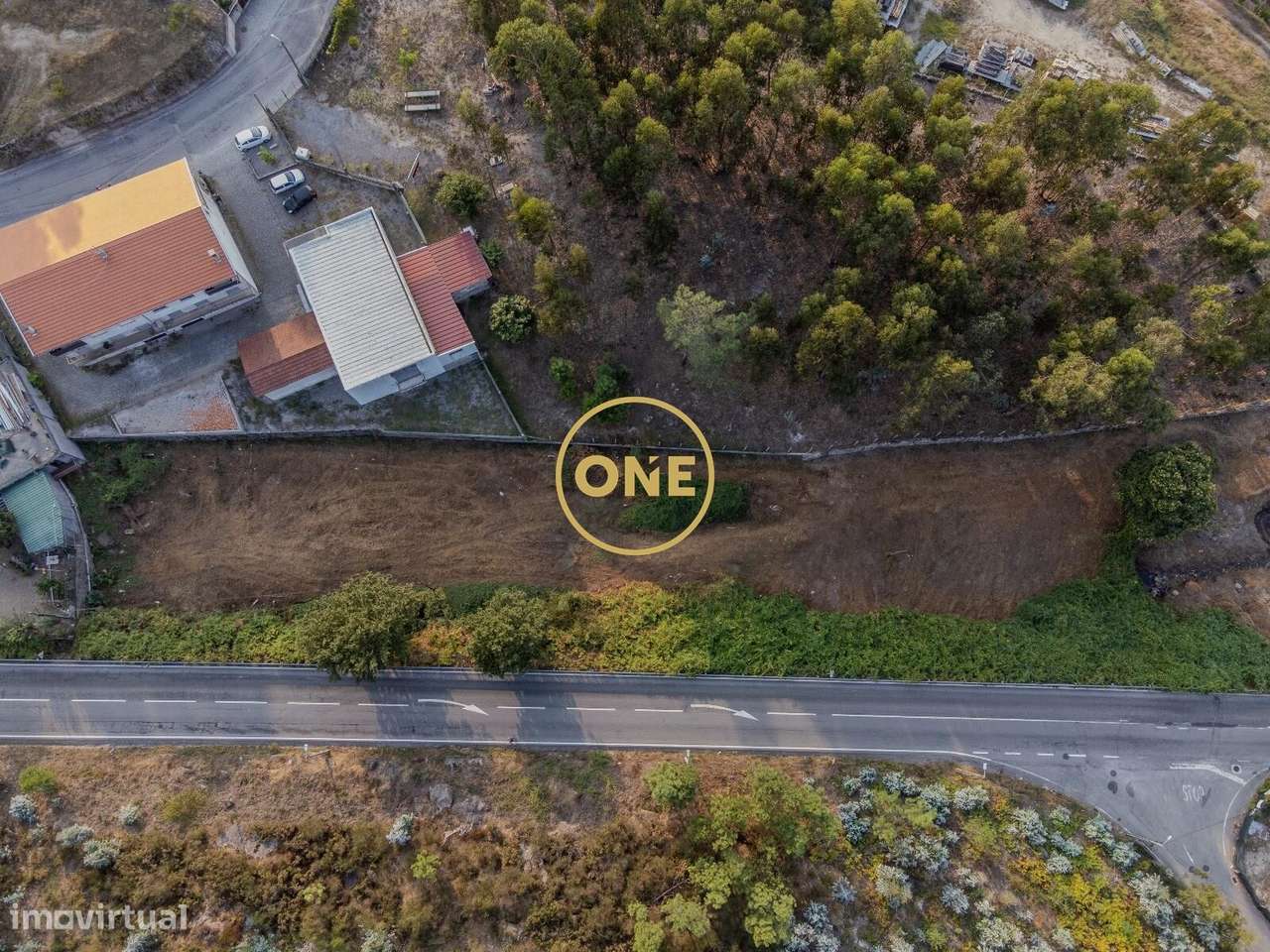 Terreno Estratégico com 2880m2 – Frente à Estrada Nacional 14 - Grande imagem: 2/7