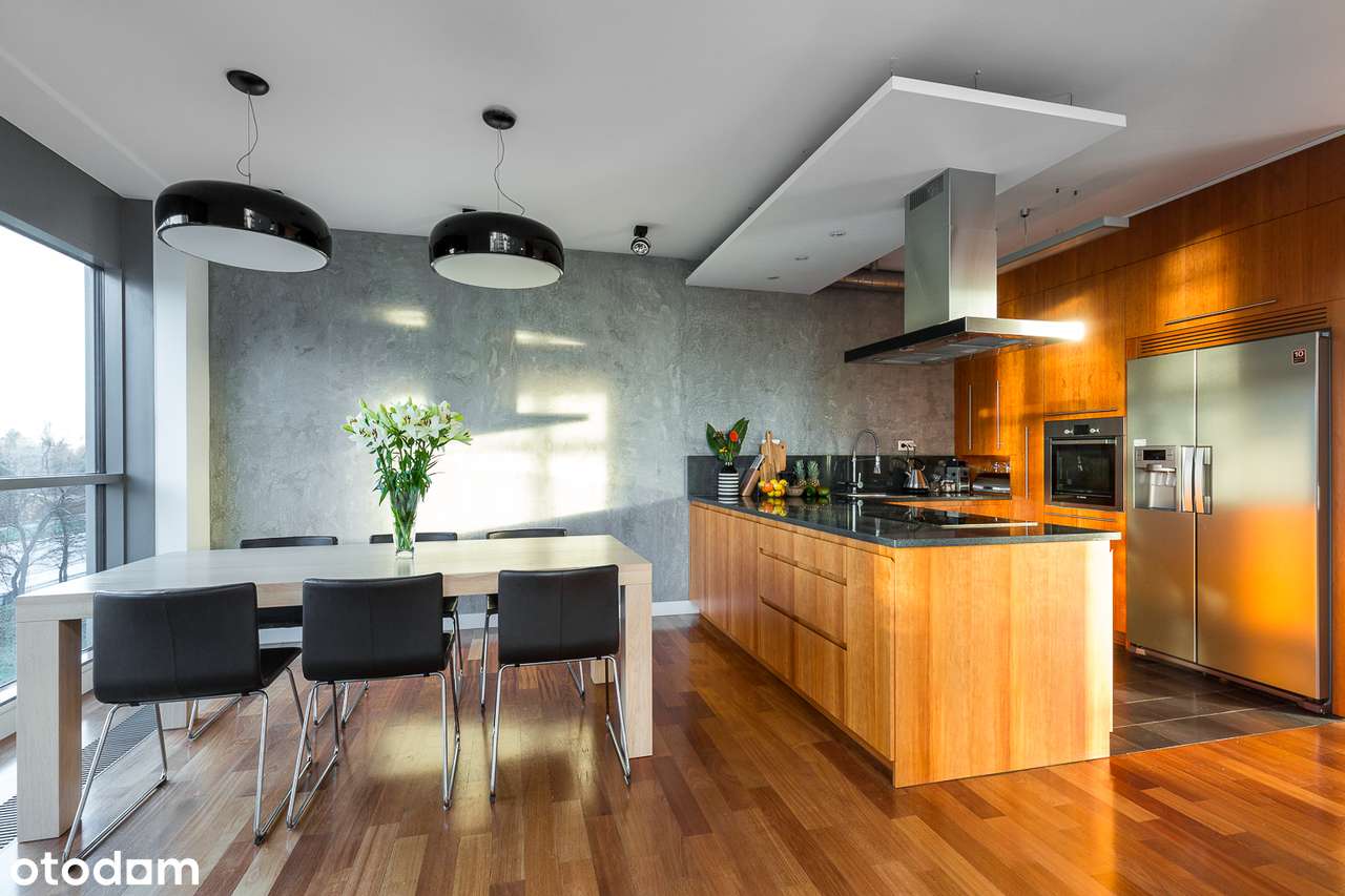 Ponadczasowy loft w sercu Mokotowa – cisza, zieleń, przestrzeń i styl - Pełny obrazek: 4/5