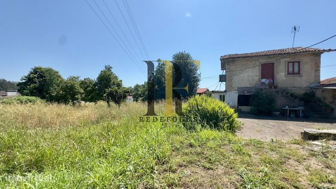 Oportunidade única em São Martinho da Gândara: Moradia para restaur-9