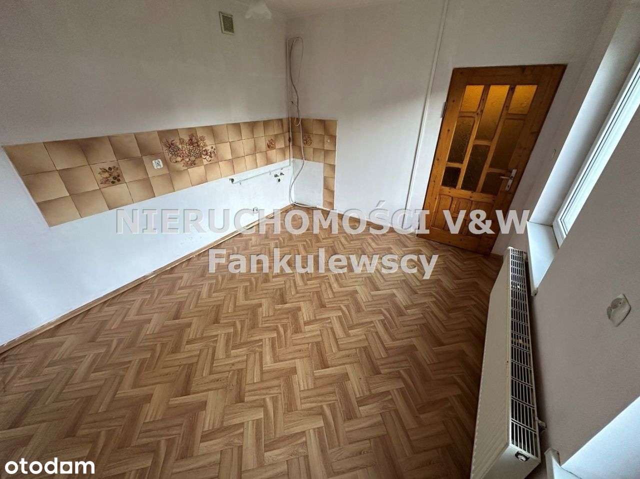 fajna kawalerka- centrum Piechowic-2