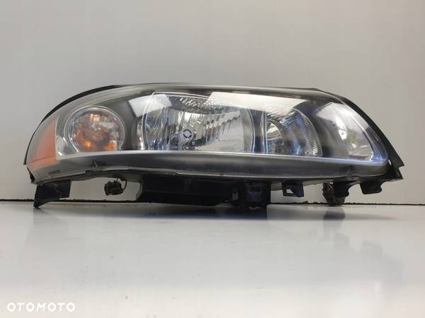 Volvo S60 I V70 II LIFT PRZEDNIA LAMPA PRAWA przód - 3