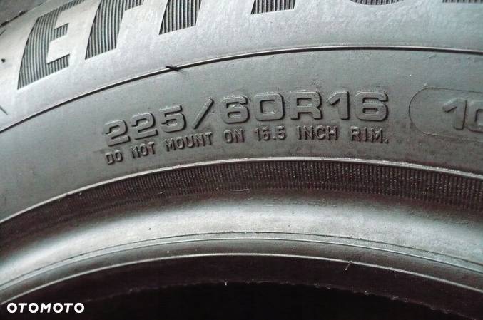 GOODYEAR Efficientgrip Performance 225/60R16 6,8mm 2022 - 2