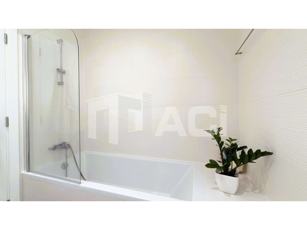 MORADIA TÉRREA SEMI-NOVA - Vidigal, Leiria-26