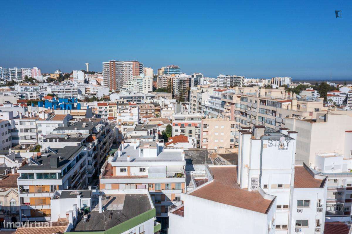 Apartamento com 2 quartos - localizado em Faro - Grande imagem: 3/10