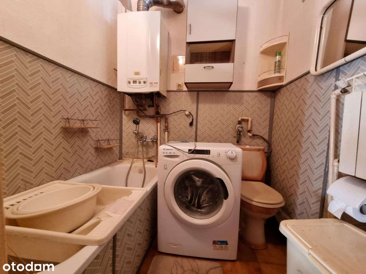 dwa pokoje, drugie piętro, ogrzewanie gazowe lub M-17