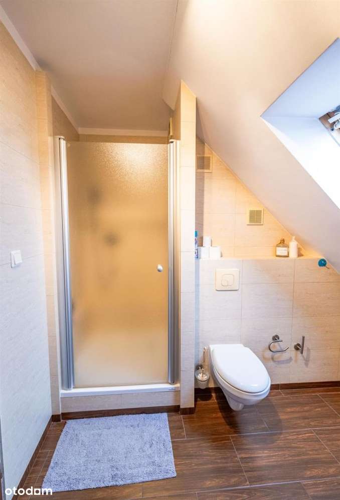 Duża kawalerka w dzielnicy Pogórz-11