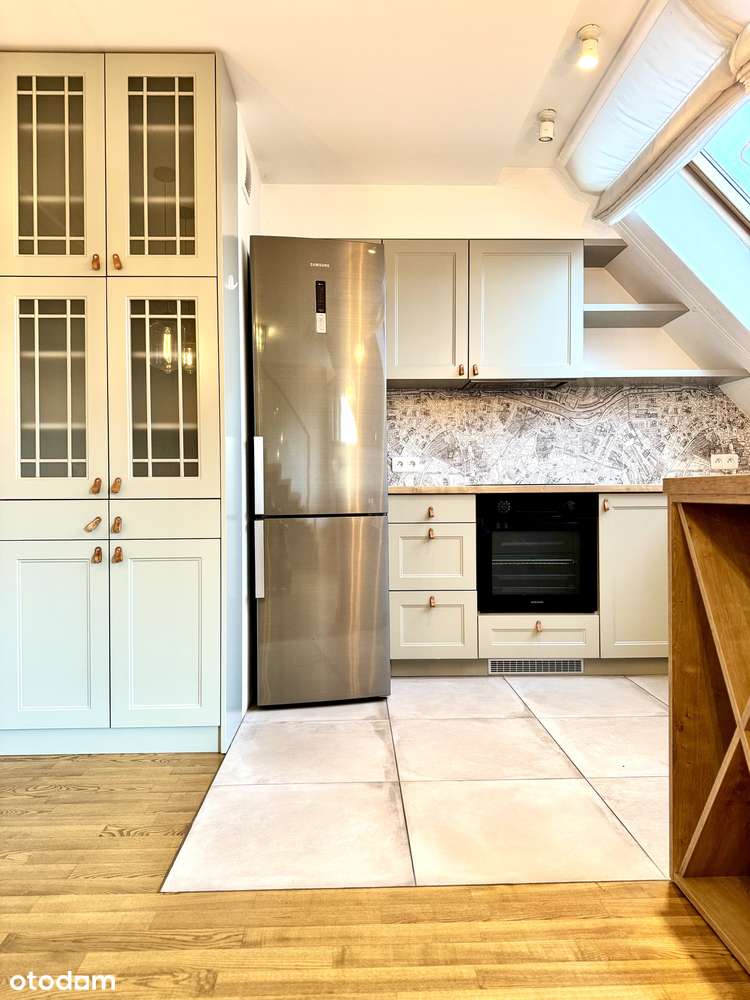 KARŁOWICE- 4 pok. z balkonem, klimatyzacja, garaż - Pełny obrazek: 4/20