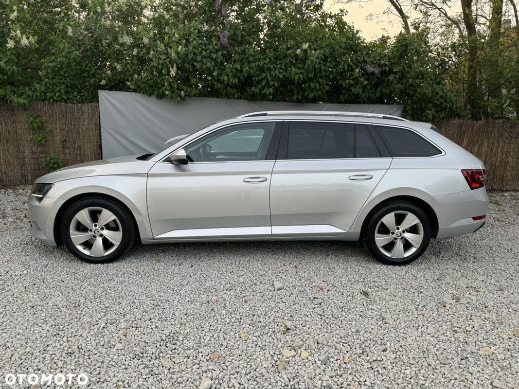 Skoda Superb 2.0 TDI Style DSG - 7