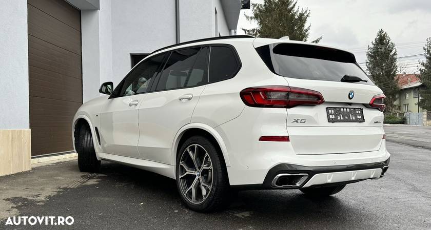 BMW X5 xDrive30d - 11