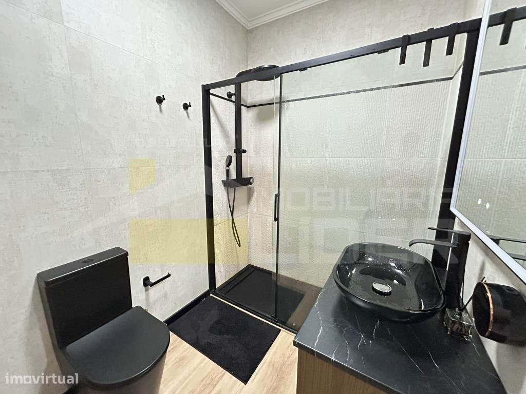Apartamento T2 em Olival Basto Odivelas.-12