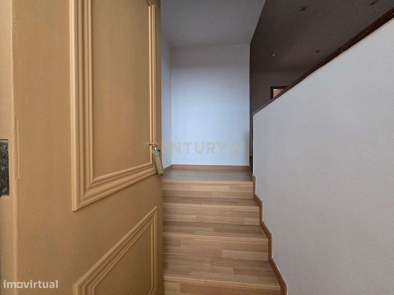 Apartamento T1 para Arrendamento - Grande imagem: 4/40