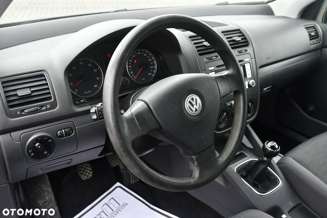 Volkswagen Golf - 15