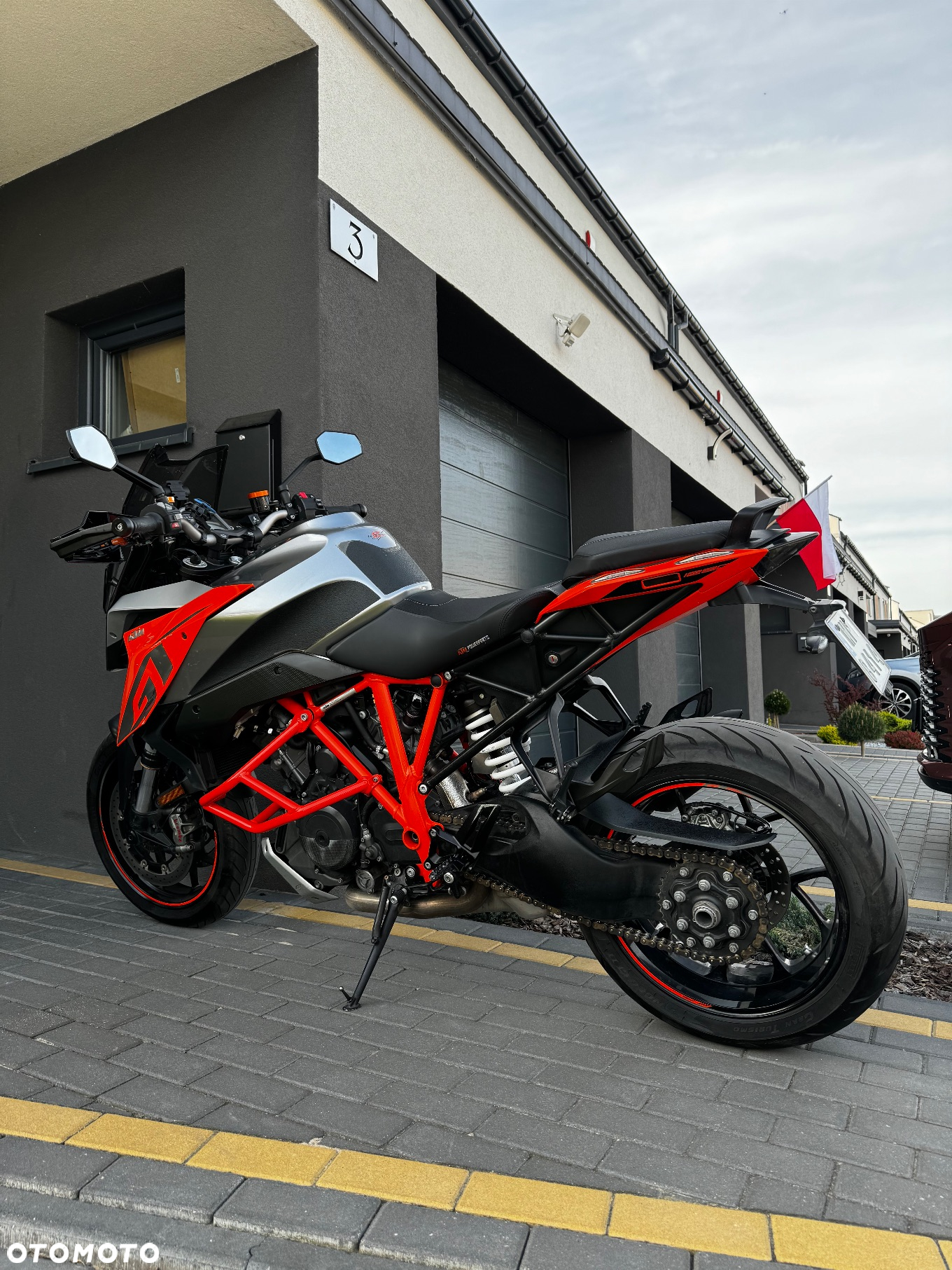 KTM Super Duke - 10