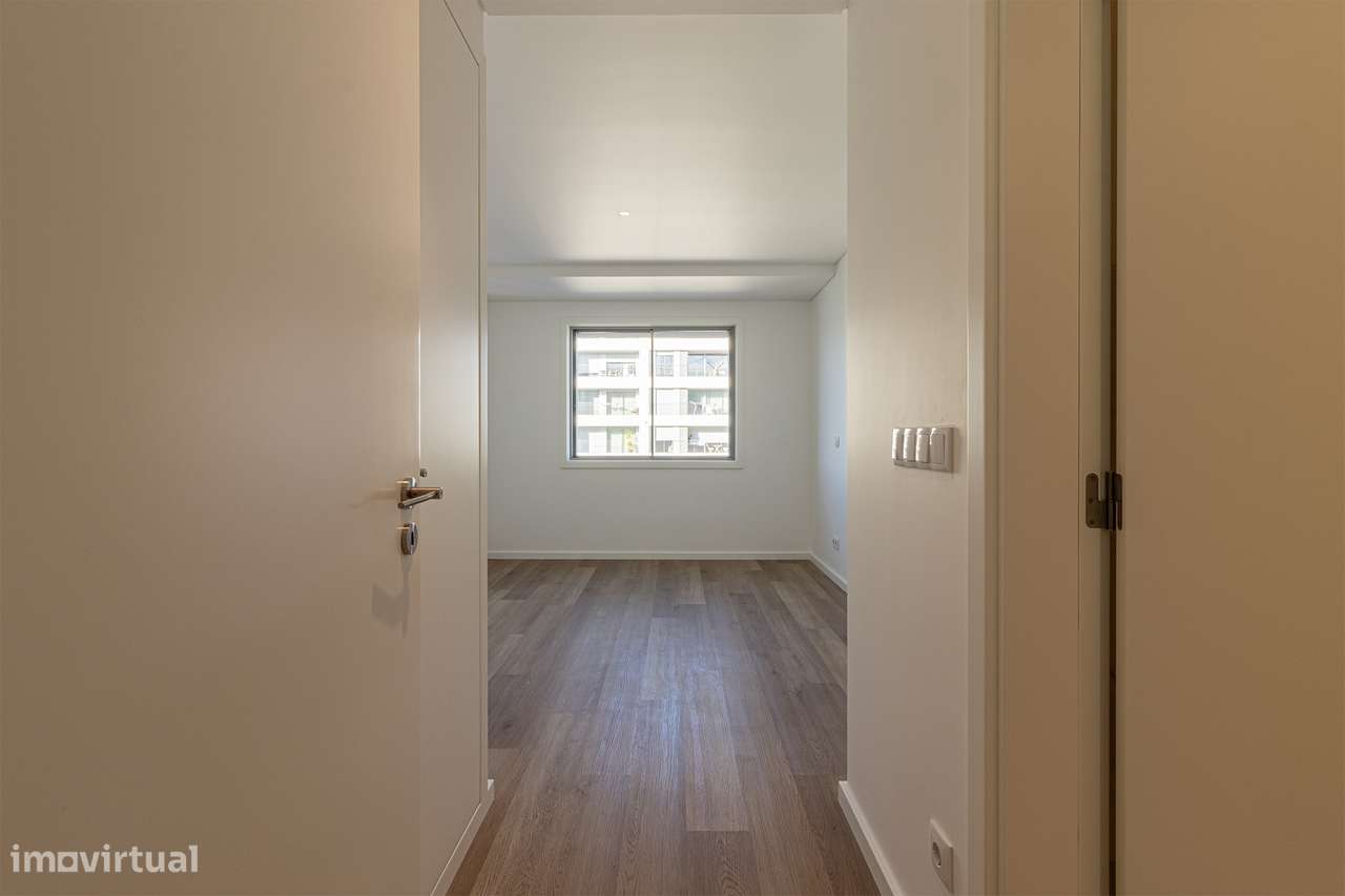 Apartamento T2 Novo a estrear no Condomínio Lago Altear-16