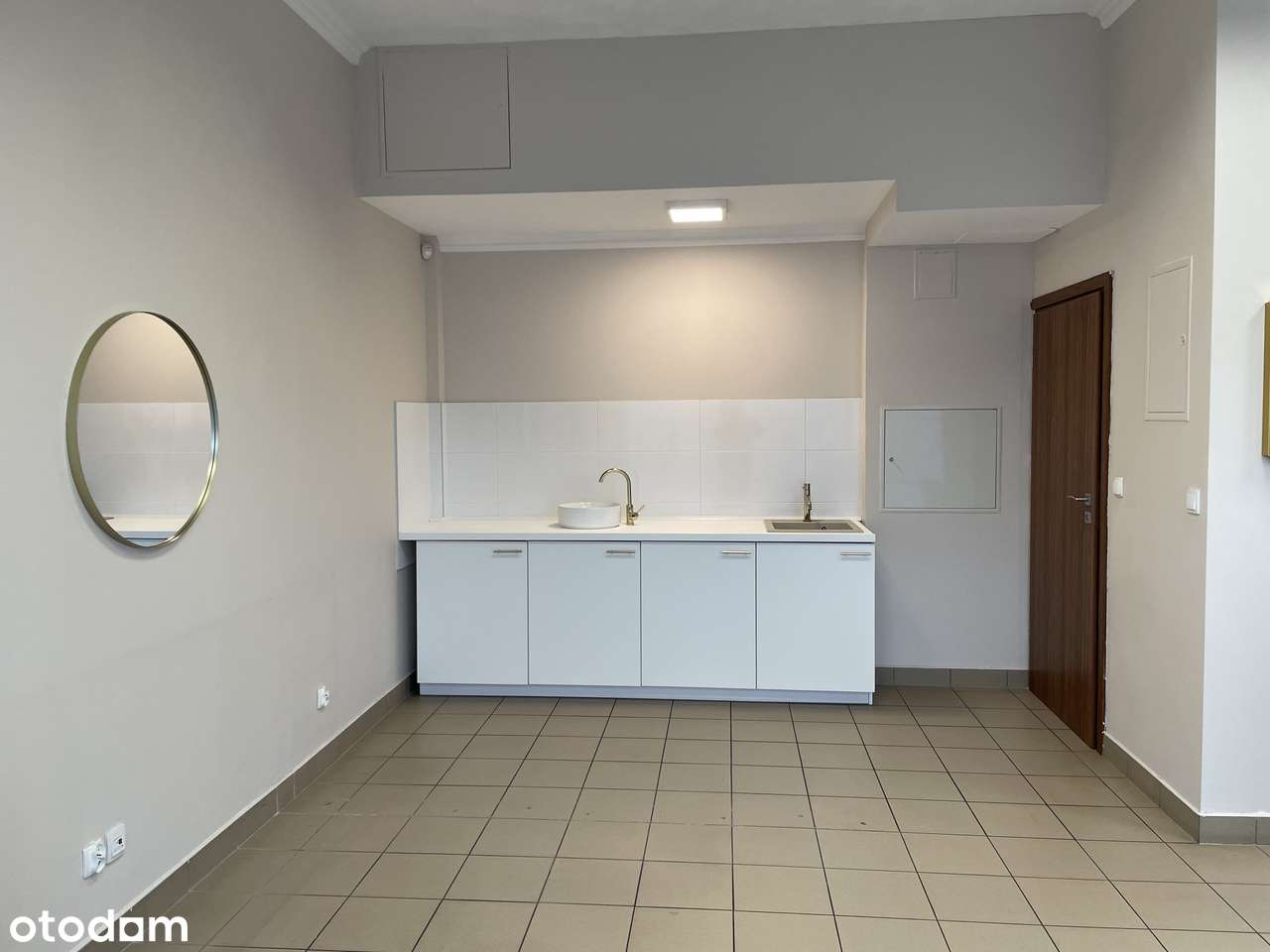 Lokal z witryną w centrum - Pełny obrazek: 3/4