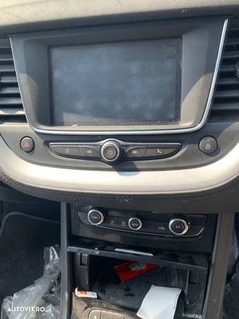 Navigatie Cu Display Touchscreen OPEL CROSSLAND X, CORSA E , MOKKA , GRANDLAND X An 2021 - 1