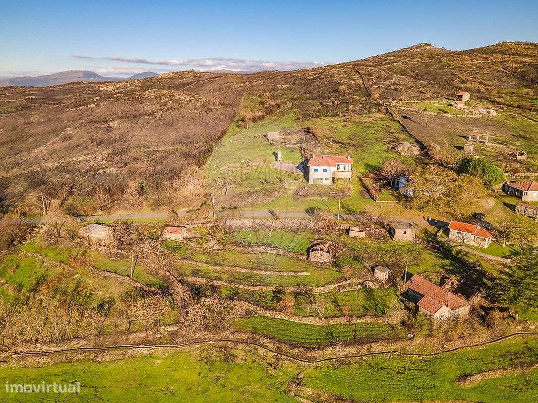 Moradia T3 para venda - Grande imagem: 2/12