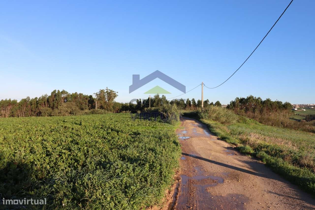 Terreno com projeto de construção-8