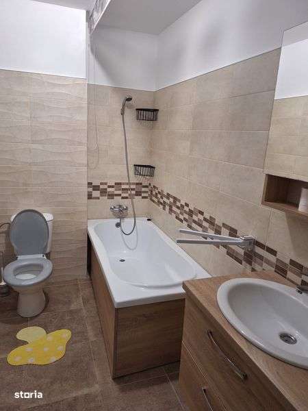 Garsoniera de inchiriat - Imagine principală: 5/8