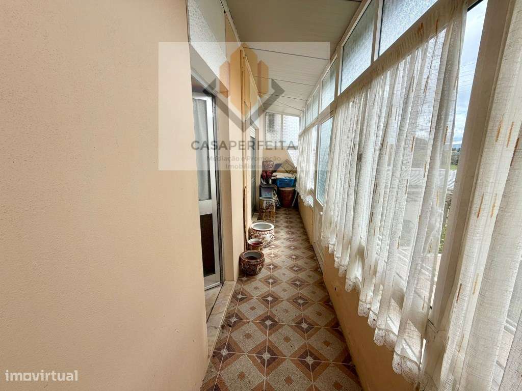 2 Andares Moradia T3 com Terreno, Anexo e Garagem - Avintes-9