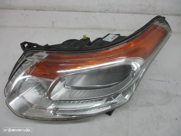 Otica / Farol Esq Citroen C3 Picasso (Sh_) - 4