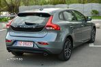 Volvo V40 D3 - 25