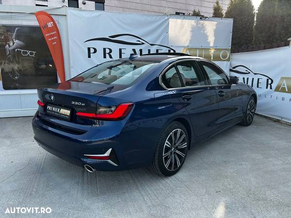 BMW Seria 3 330e iPerformance AT Luxury Line - 8