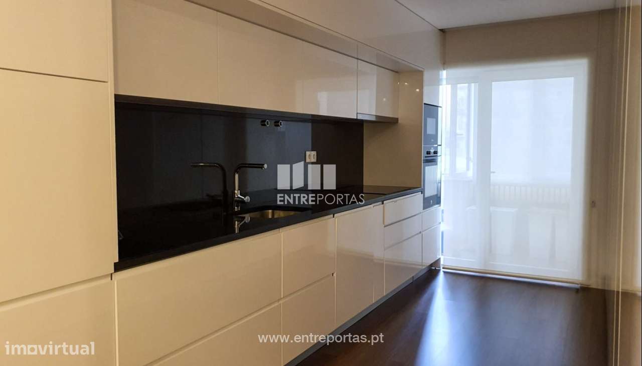 Venda de excelente Apartamento T2 com vistas mar, Esmoriz, Ovar - Grande imagem: 5/18