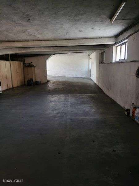 Lugar de garagem na Maia para venda - Grande imagem: 4/6