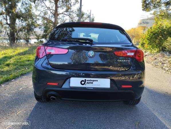 Alfa Romeo Giulietta 1.6 JTDm Distinctive 57X - 8