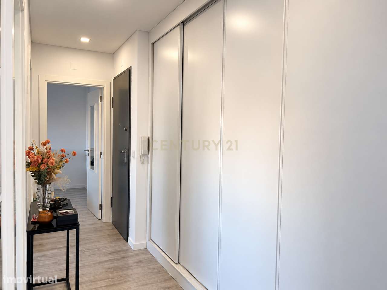 Apartamento T1 Renovado-9