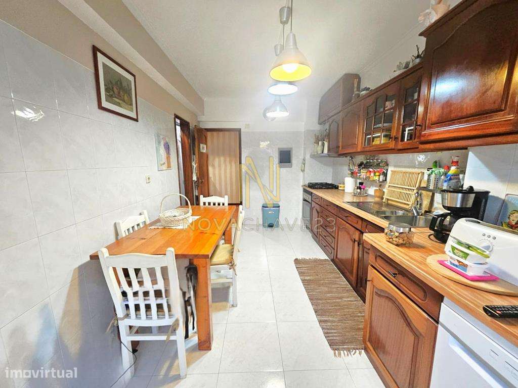 Apartamento T2 na Quinta da Barroca – Agualva-Cacém-10