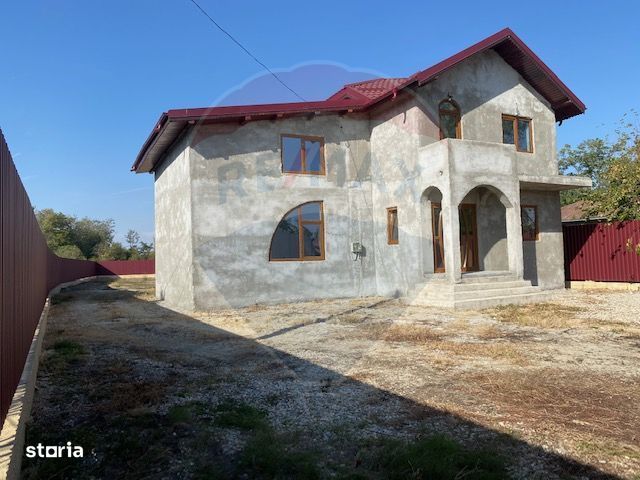 Vanzare vila cu 5 camere-langa Bucuresti-Dambovita-Lunguletul