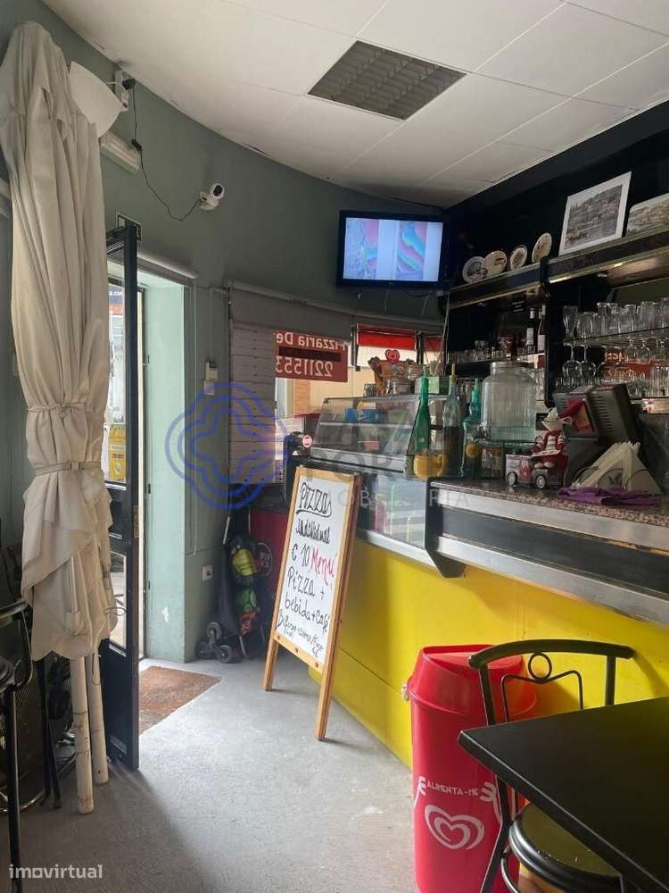 Pizzaria para trespasse no Centro do porto em Serpa Pinto junto á Cons - Grande imagem: 4/12