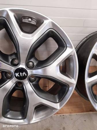 FELGA ALUMINIOWA KIA SORENTO 7,5J 18" - 4