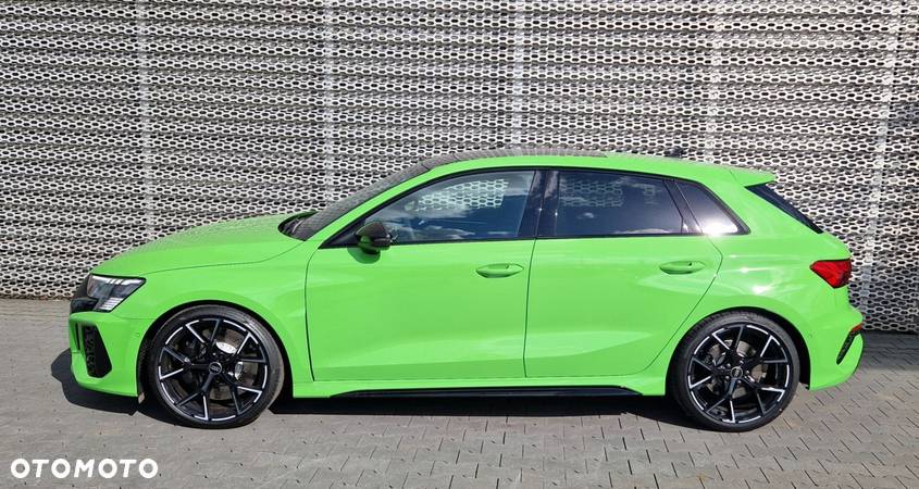 Audi RS3 TFSI Quattro S tronic - 2