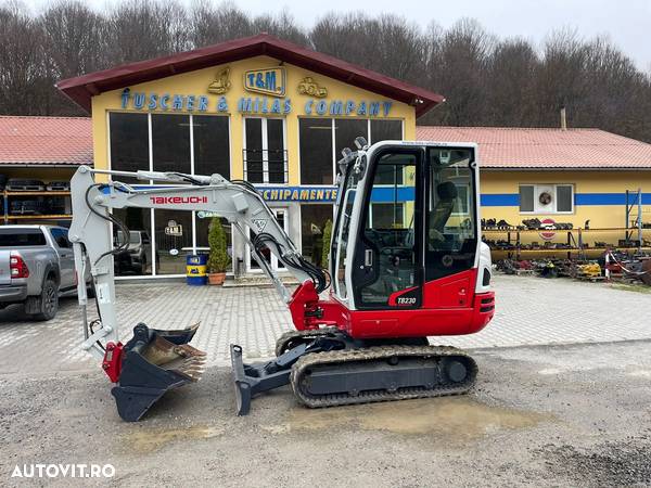 Takeuchi TB230 - 2