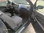 Ford Fiesta 1.3 Ambiente - 11