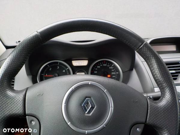 Renault Megane - 18